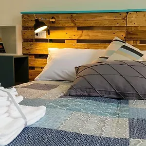 https://peggy-house.hotelitalianriviera.com