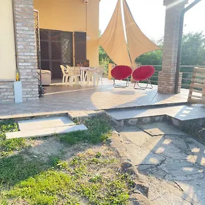 https://villa-casa-gatti-con-giardino-con-accesso-indipendente.it-lombardy.com